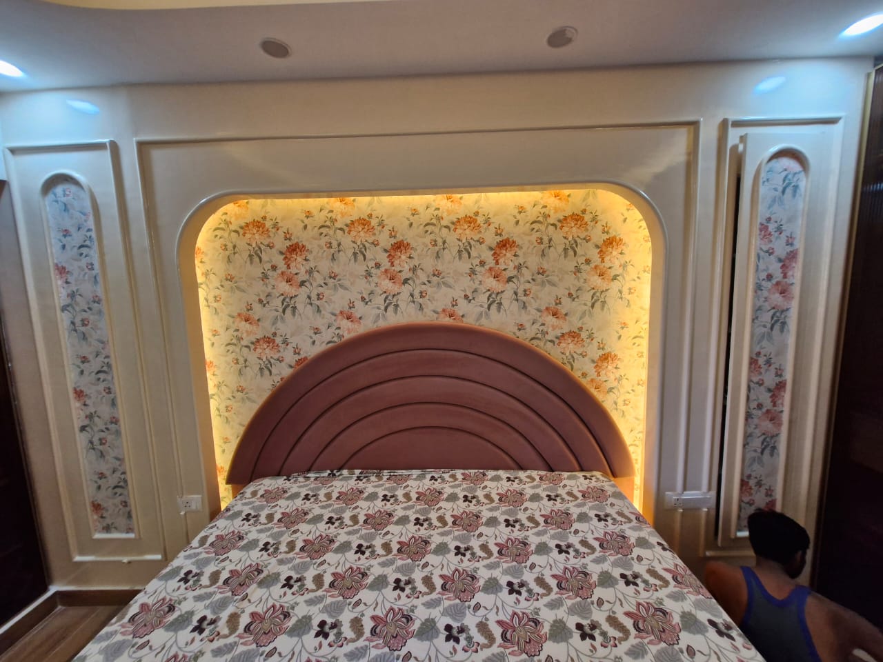 Bed Crown